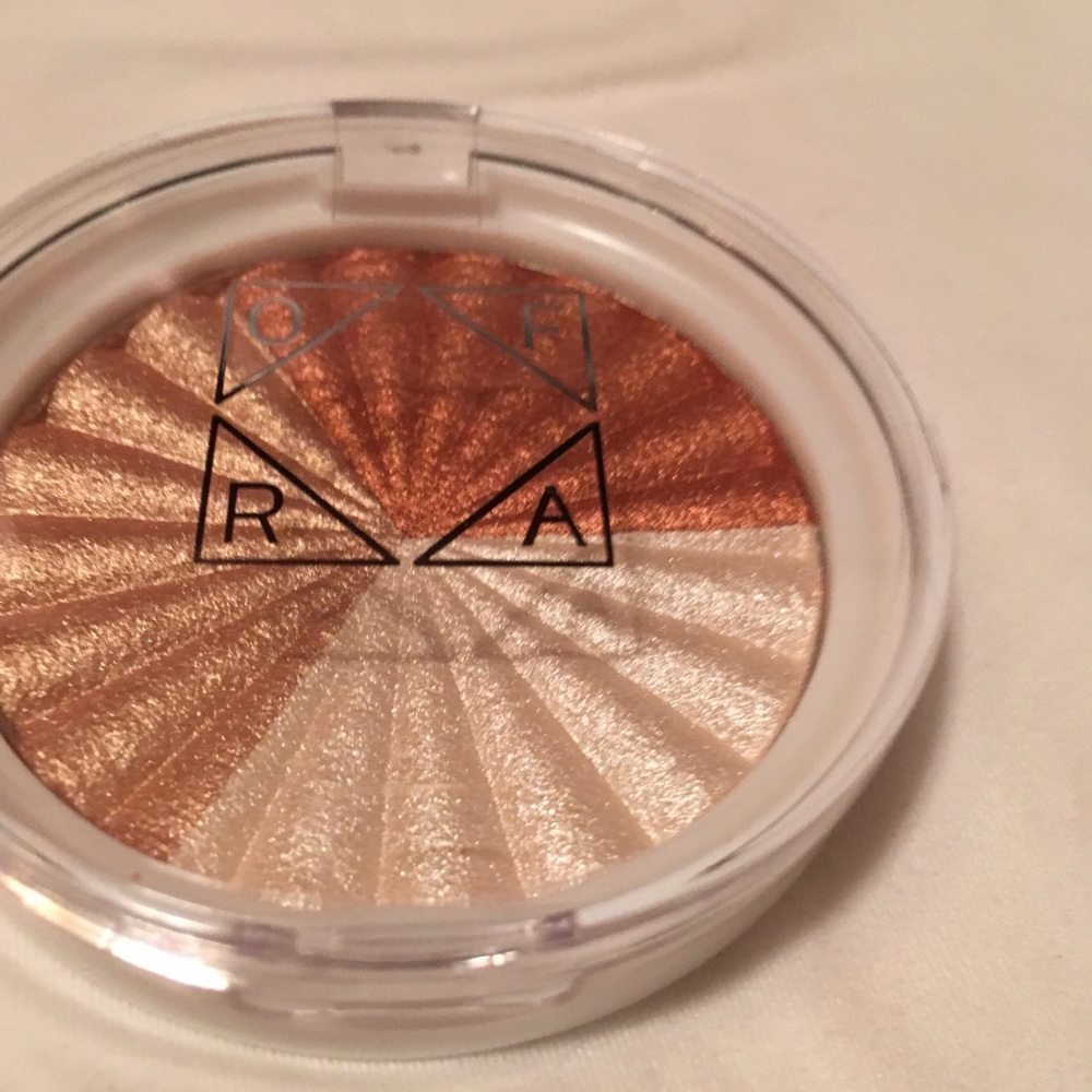 OFRA HIGHLIGHTER